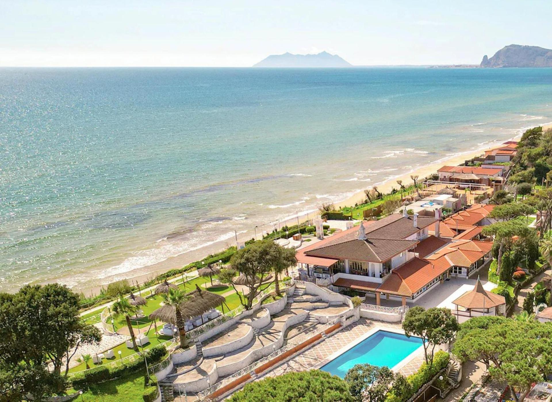 Holiday Village Fondi Dış mekan fotoğraf