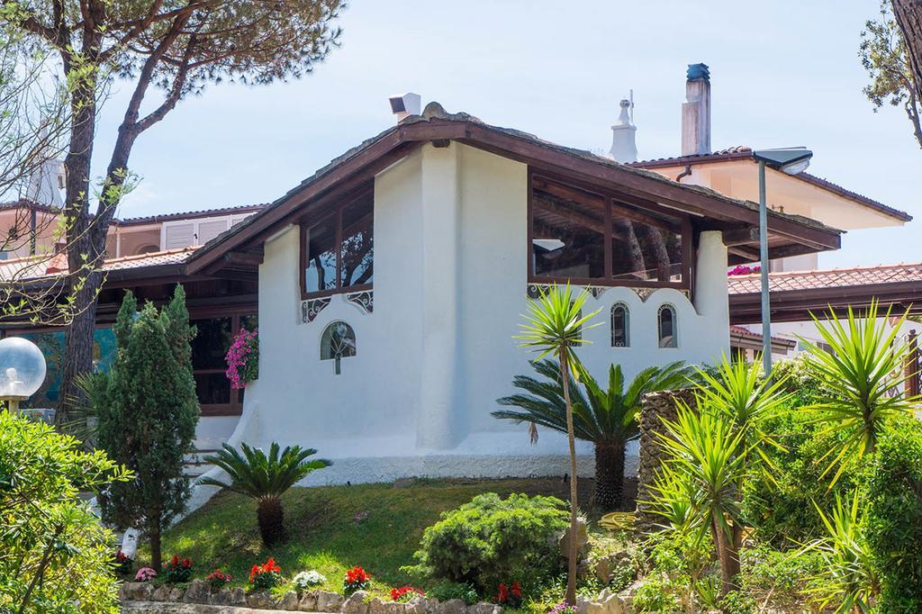 Holiday Village Fondi Dış mekan fotoğraf