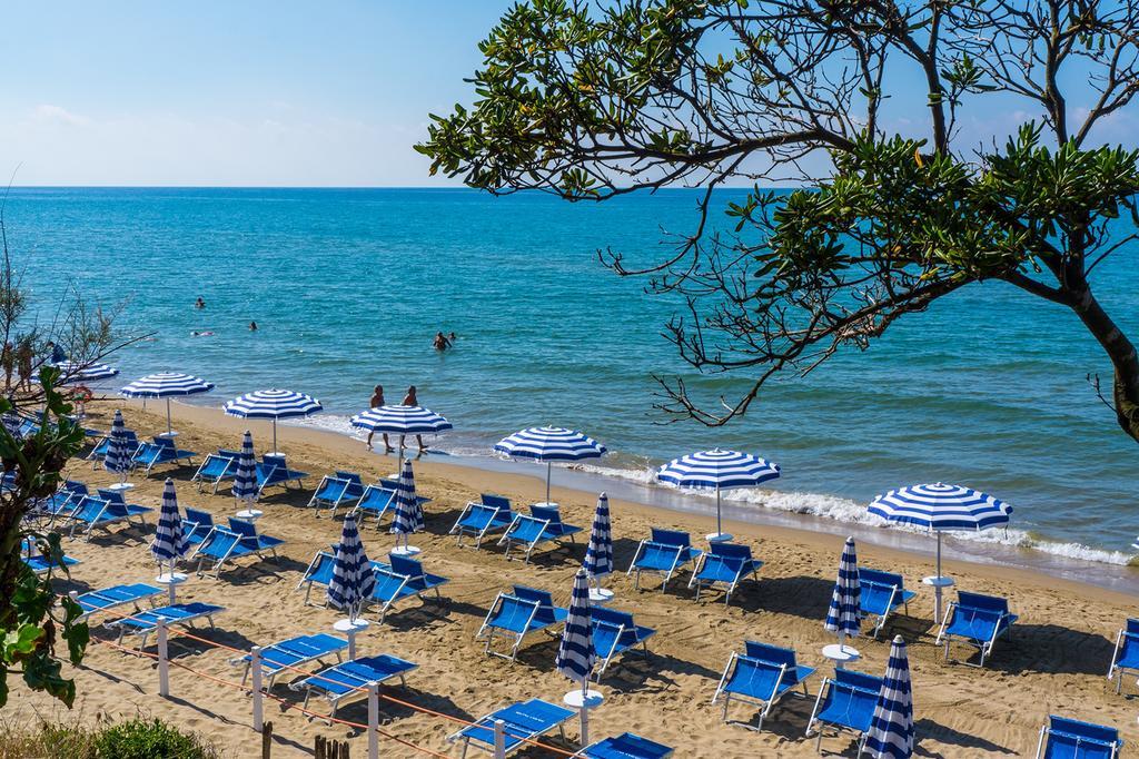 Holiday Village Fondi Dış mekan fotoğraf