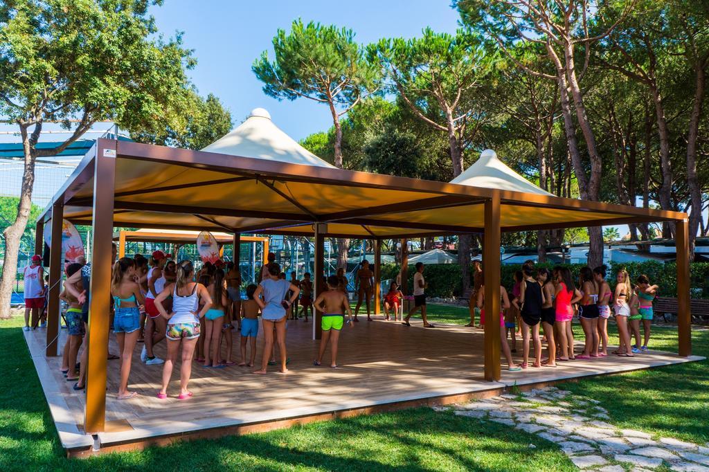 Holiday Village Fondi Dış mekan fotoğraf