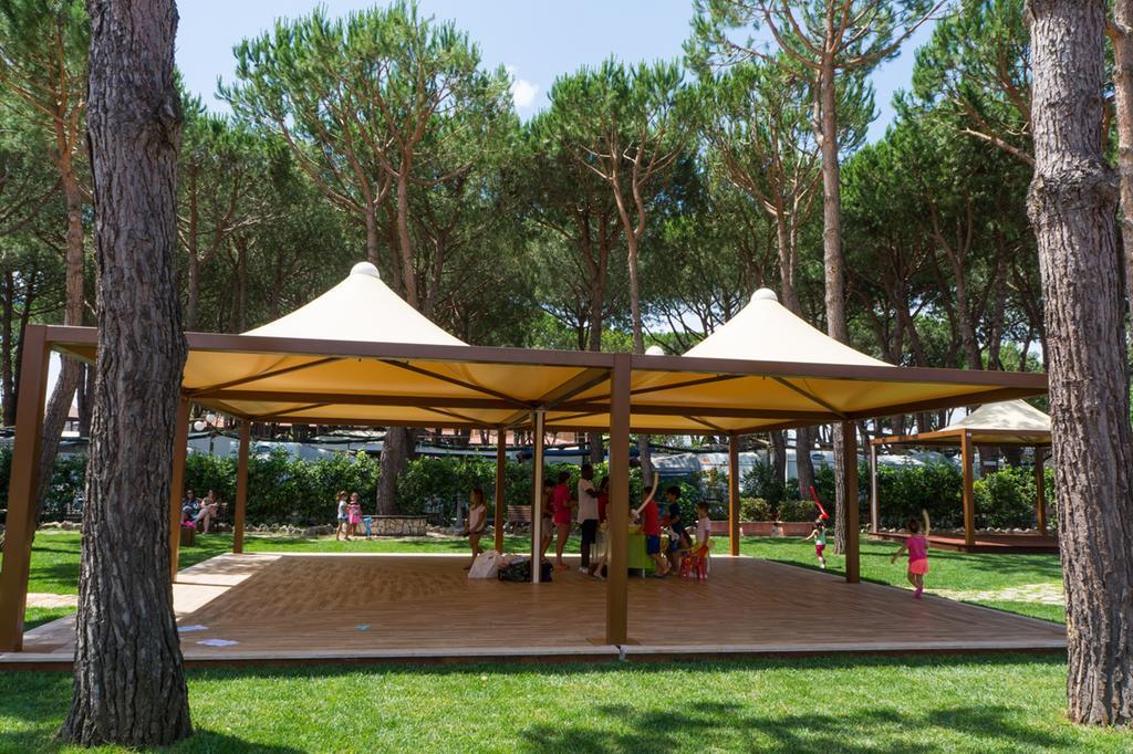 Holiday Village Fondi Dış mekan fotoğraf