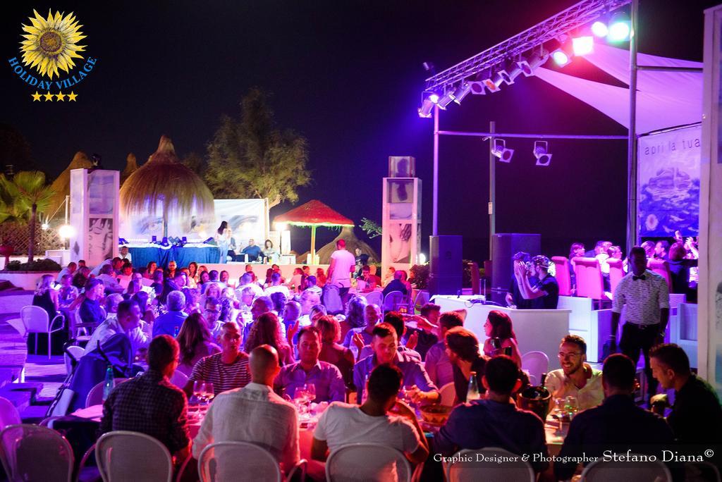 Holiday Village Fondi Dış mekan fotoğraf