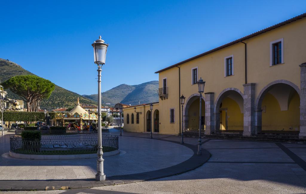 Holiday Village Fondi Dış mekan fotoğraf