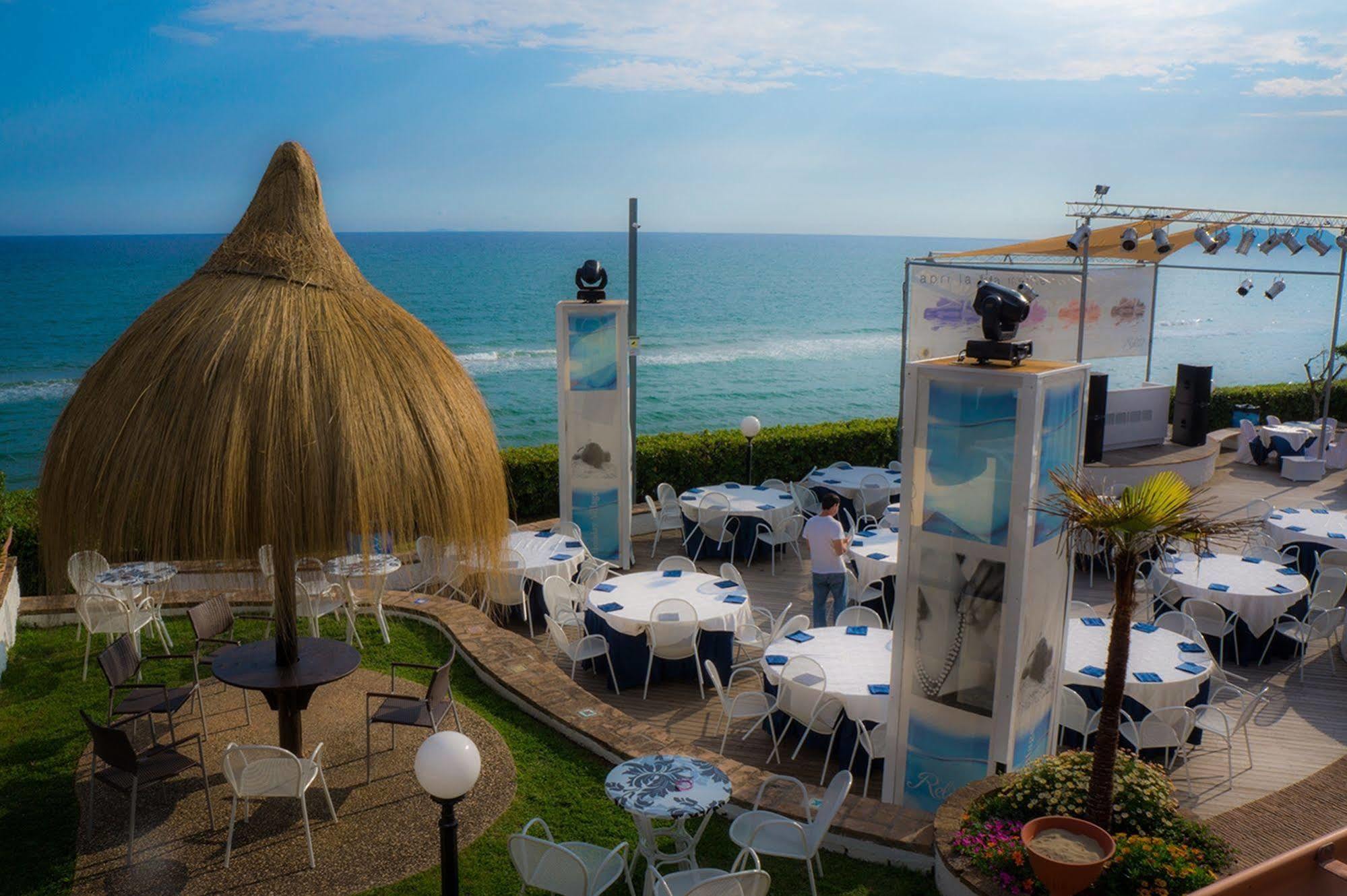 Holiday Village Fondi Dış mekan fotoğraf