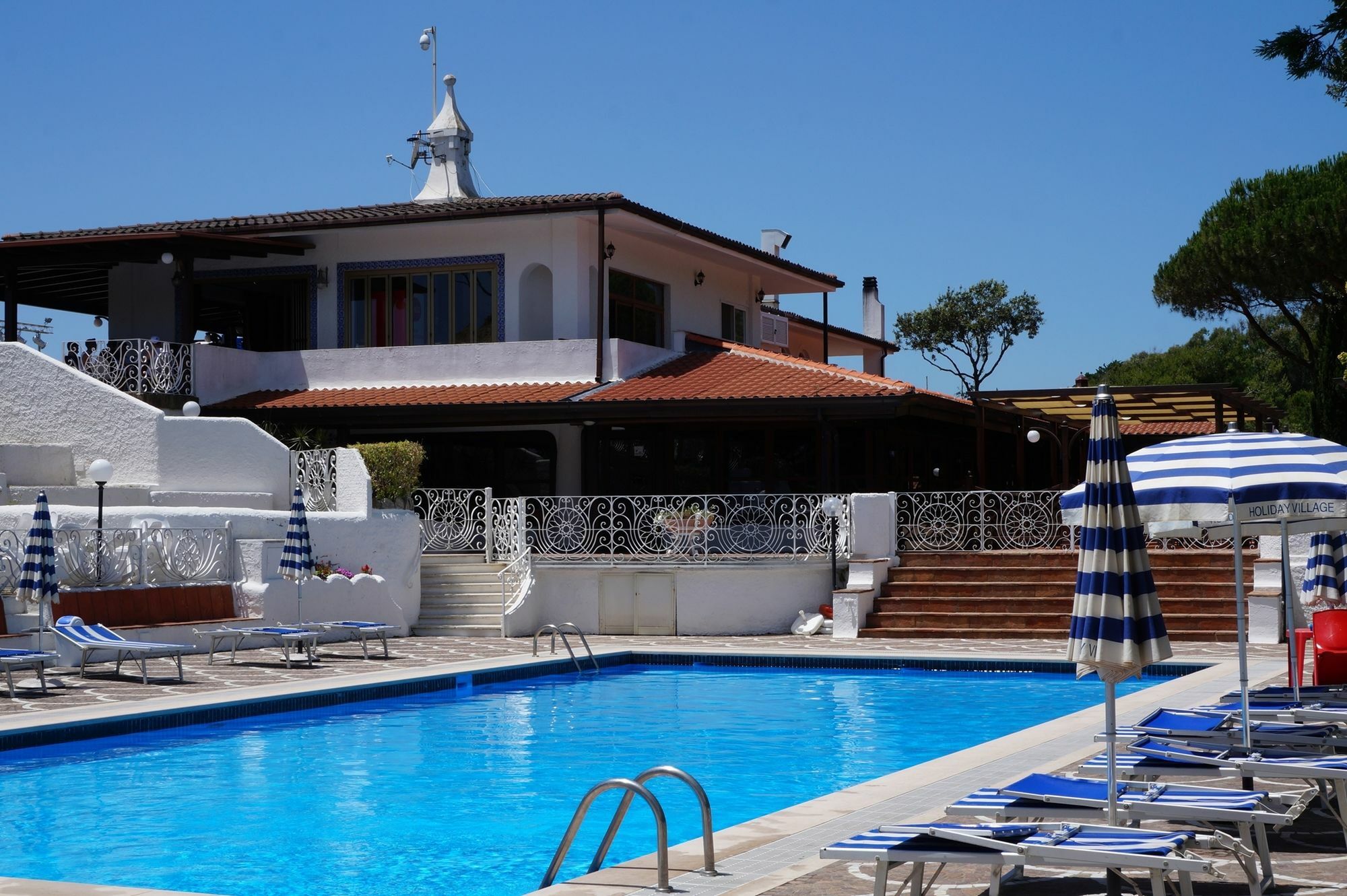 Holiday Village Fondi Dış mekan fotoğraf