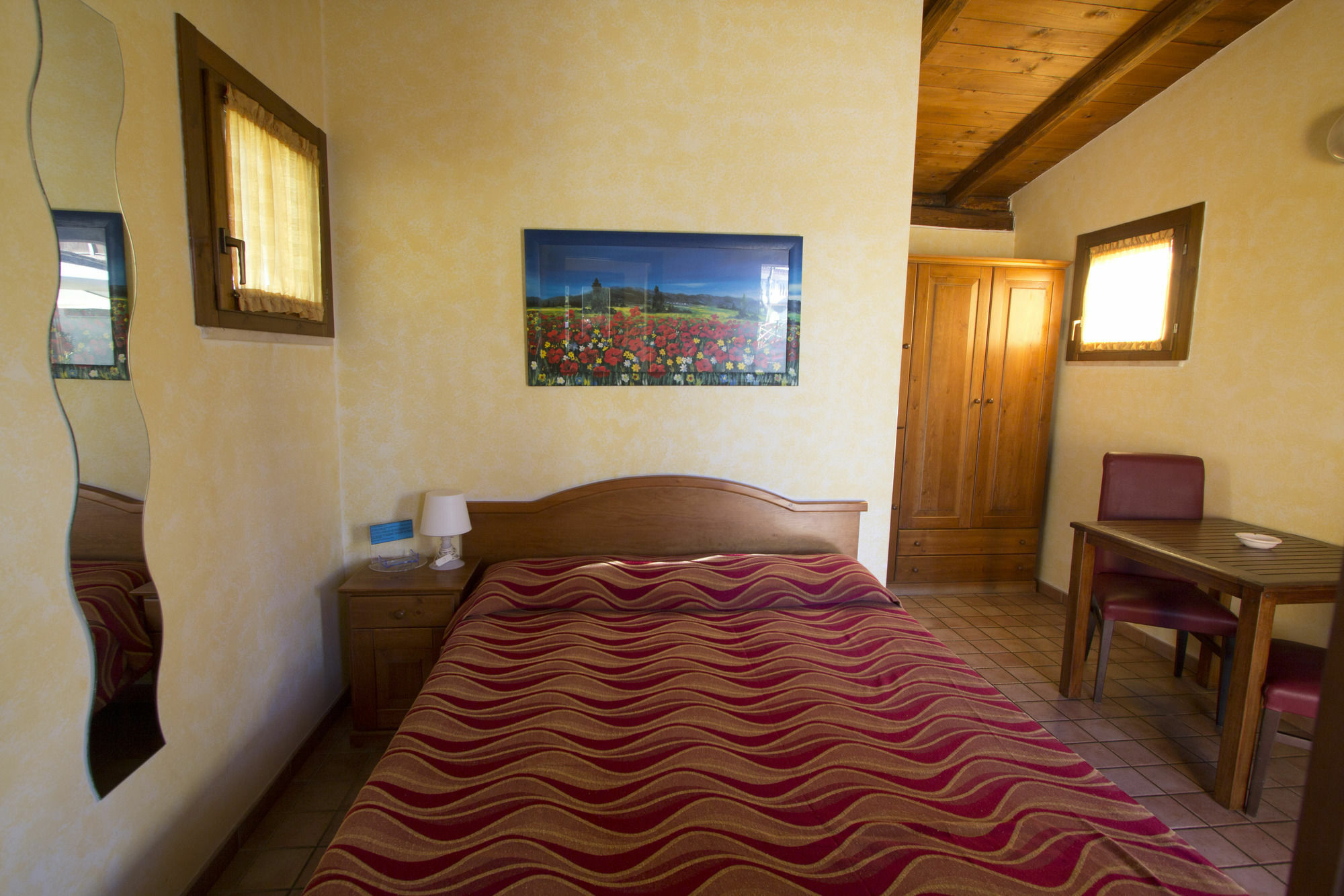 Holiday Village Fondi Dış mekan fotoğraf